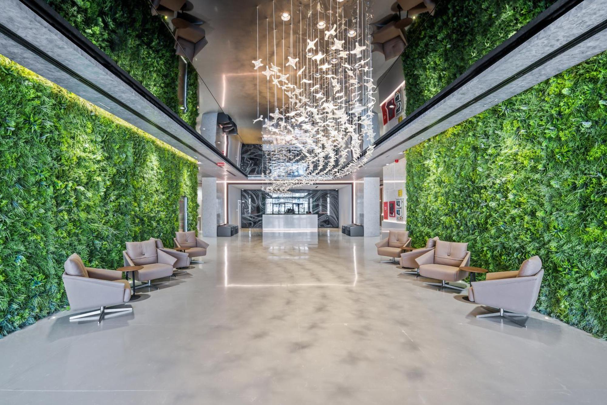Cozy With Modern Amenities In Dubailand Dubai